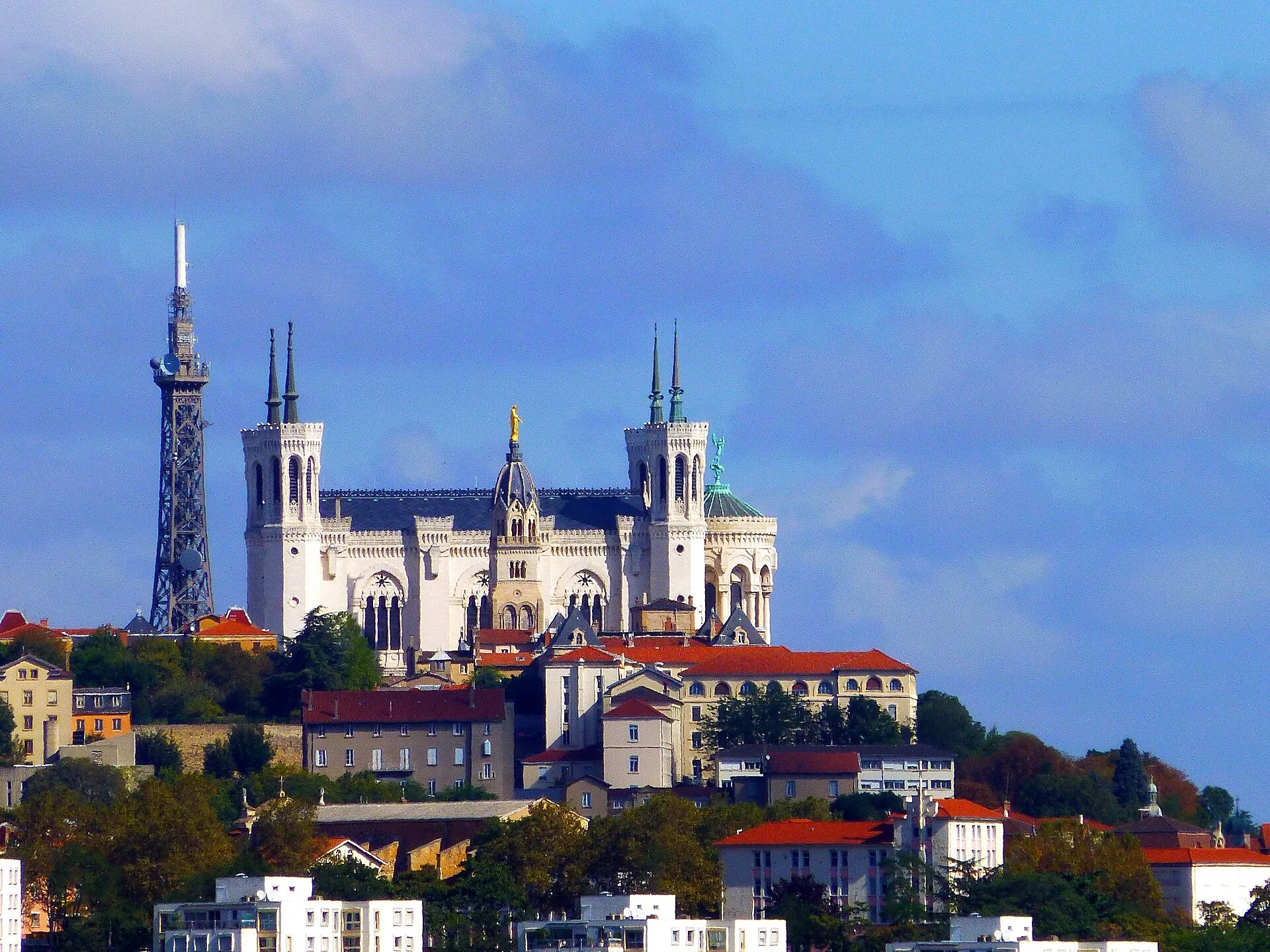 Notre-Dame de Fourvière and the hillside buildings of Lyon