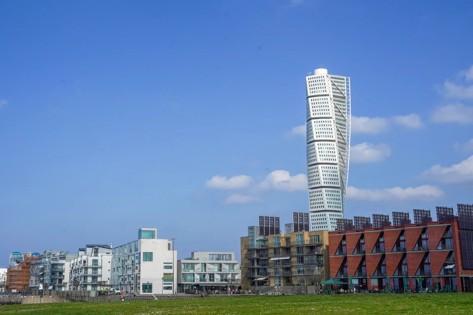 Turning Torso above the waterfront buildings of Västra Hamnen in Malmö