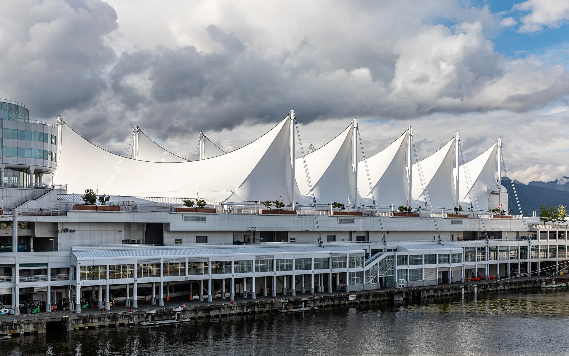 The white Five Sails roof of Canada Place on Vancouver’s waterfront