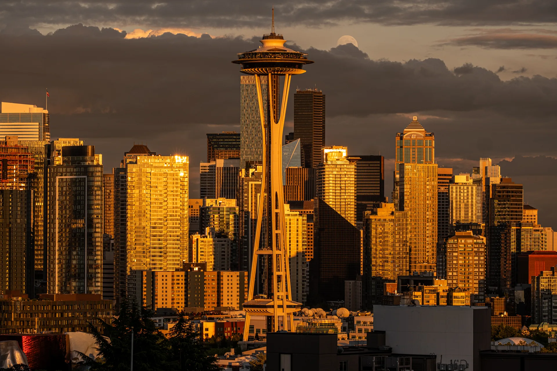 Seattle’s Space Needle and downtown skyline in warm evening light from Kerry Park.