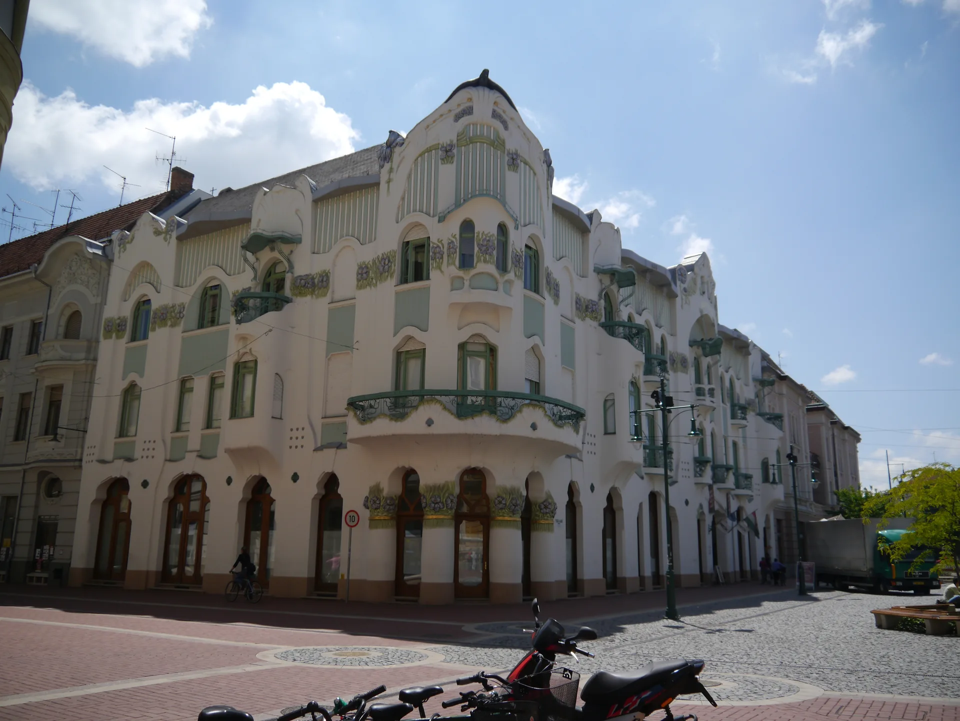 The Art Nouveau facade of Reök Palace in Szeged.